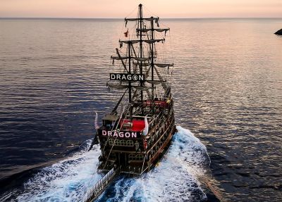 Пиратский корабль в Фетхие